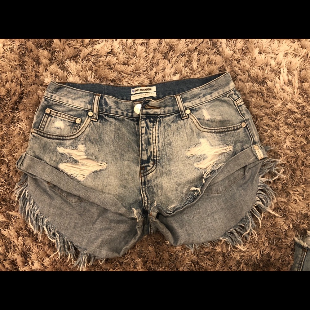 One teaspoon size 29 shorts